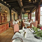 Medieval El Manjon 3* Barros