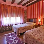 Inn Medieval El Manjon 3*