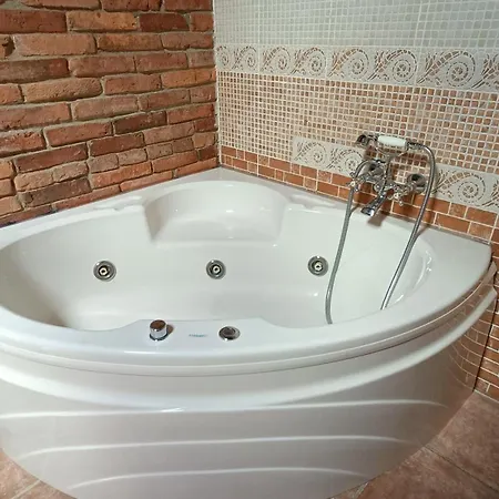 Medieval El Manjon Мини-отель 3*