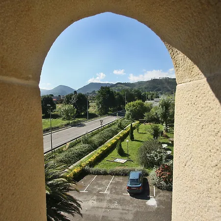 Medieval El Manjon Barros