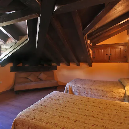 Medieval El Manjon Мини-отель Баррос