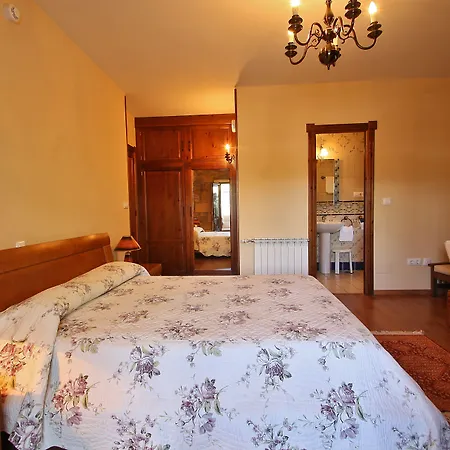 Medieval El Manjon Баррос