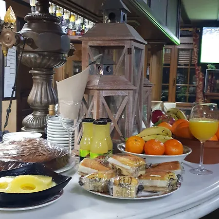 Medieval El Manjon 3* Barros