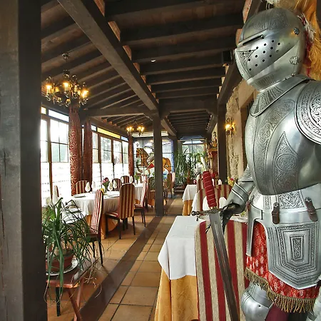 Medieval El Manjon Barros