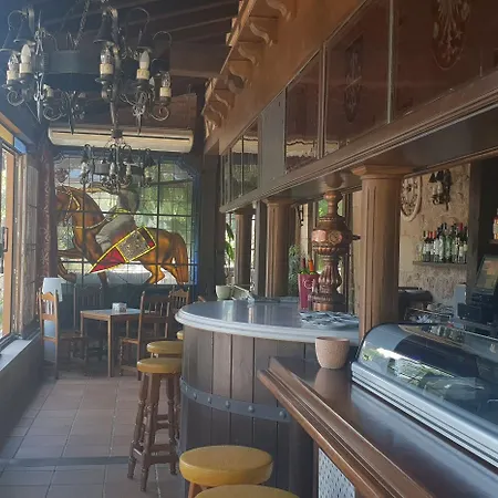 Medieval El Manjon Kro Barros