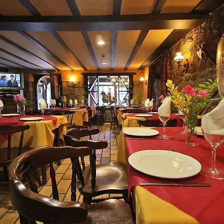 Мини-отель Medieval El Manjon