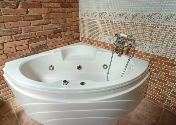 Medieval El Manjon 여관 3*