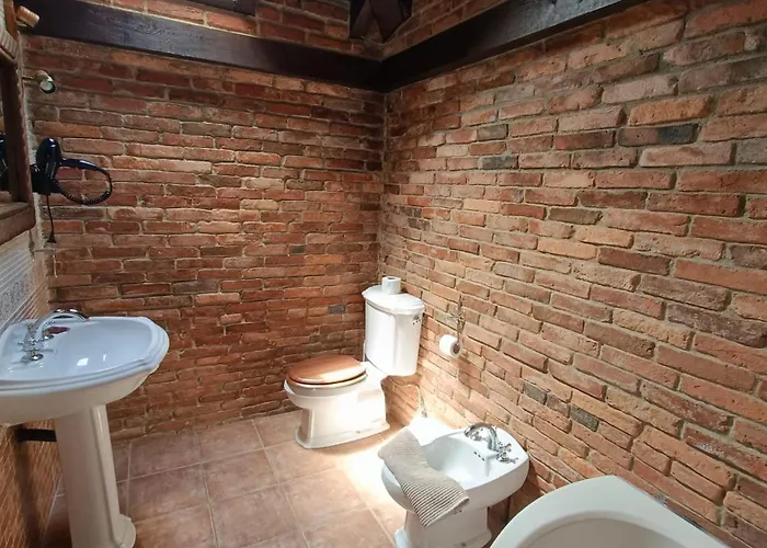 Medieval El Manjon Barros