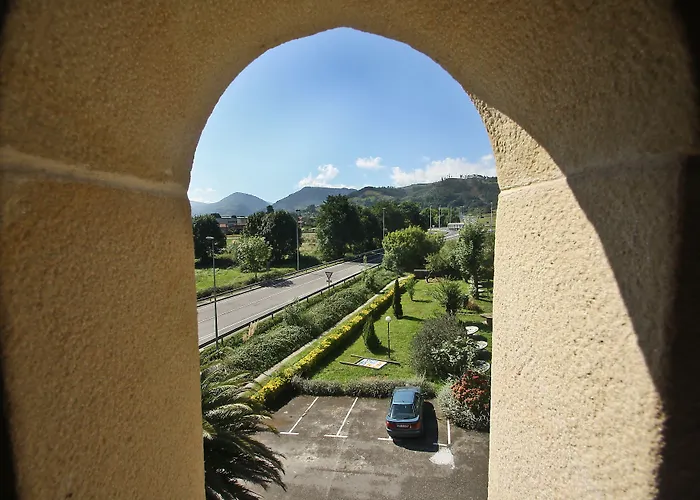 Medieval El Manjon Barros