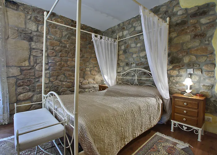 Medieval El Manjon Fogadó Barros