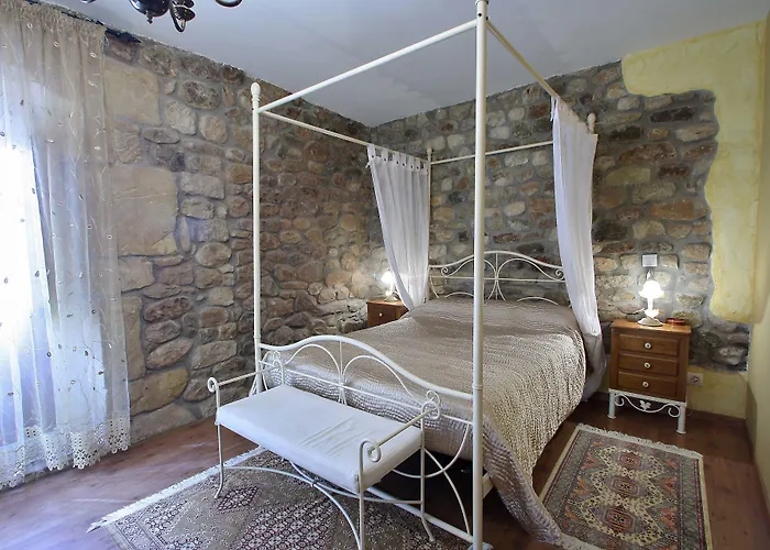 Medieval El Manjon 여관 3*