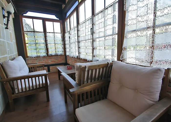 Medieval El Manjon Fogadó