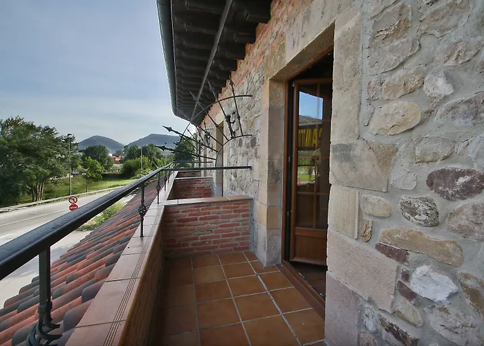 Medieval El Manjon 3*